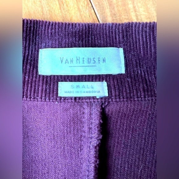 Corduroy Blazer in Plum. Size S - Picture 6 of 13